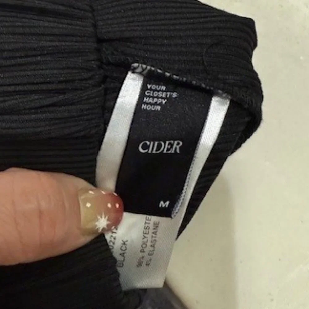 Cider Womens Black loose and flowy dress pants with Elastic waist band Sz M - Picture 2 of 5